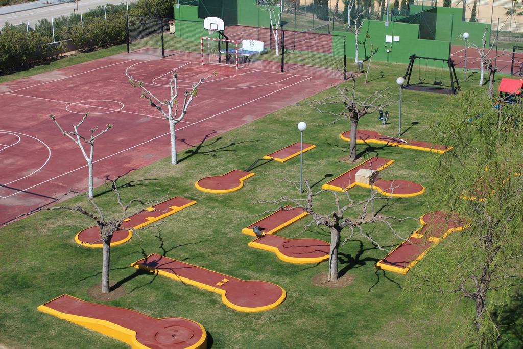 Los Juncos De Pineda Park Salou Esterno foto