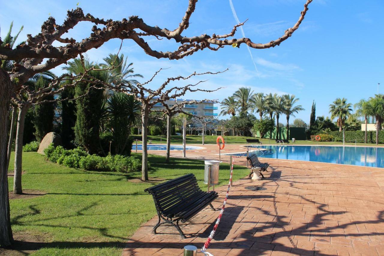 Los Juncos De Pineda Park Salou Esterno foto